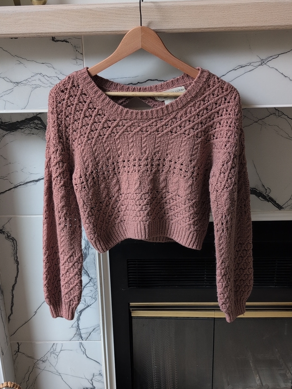 saltwater LUXE Cropped Cable Knit Sweater - Mauve